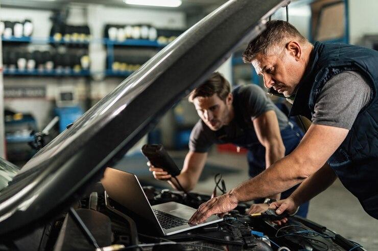 Carregador de Bateria de Carro e Moto: 5 Dicas Essenciais